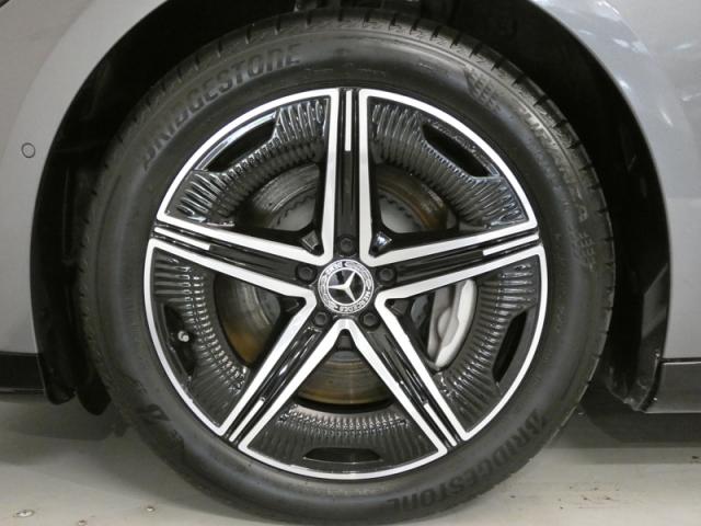 Mercedes Benz Eqe image 3