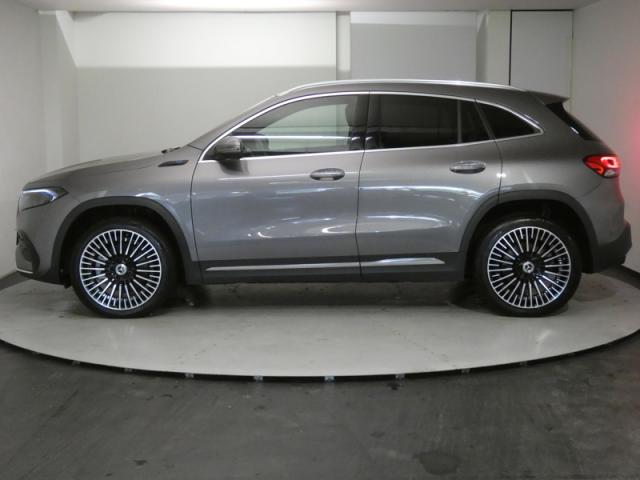 Mercedes Benz Eqa image 2