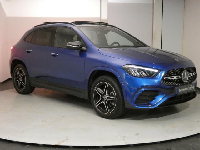 Mercedes Benz Gla image 9