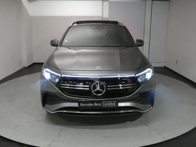 Mercedes Benz Eqa image 3