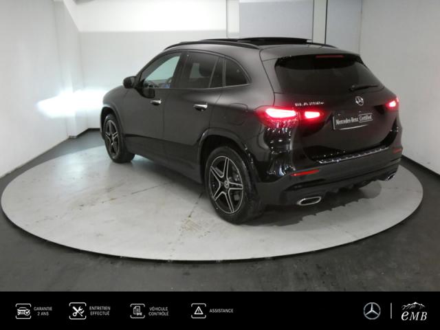 Mercedes Benz Gla image 3