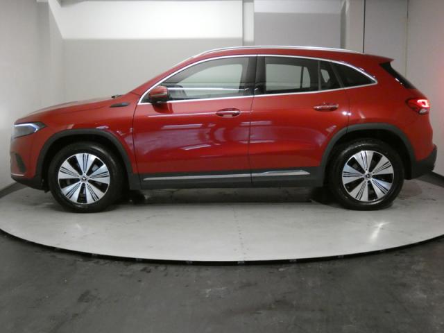 Mercedes Benz Eqa image 9