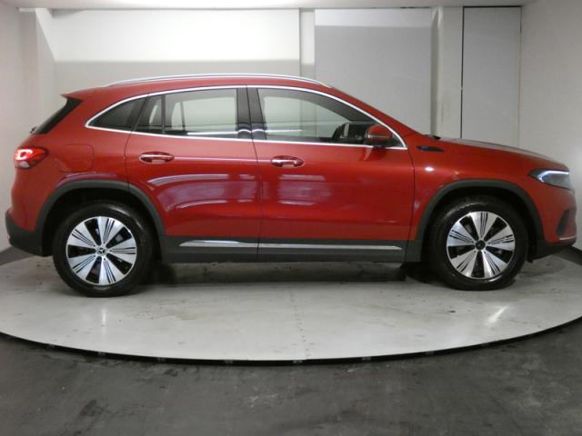 Mercedes Benz Eqa image 5