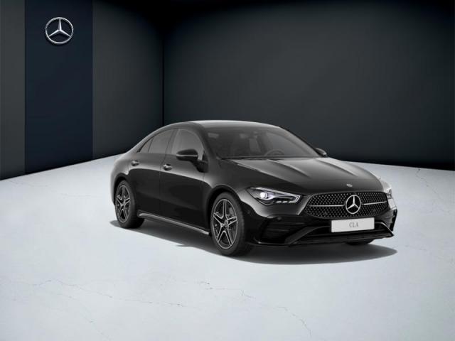 Mercedes Benz Cla image 8
