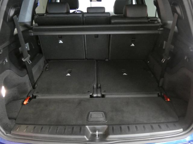 Mercedes Benz Eqb image 9