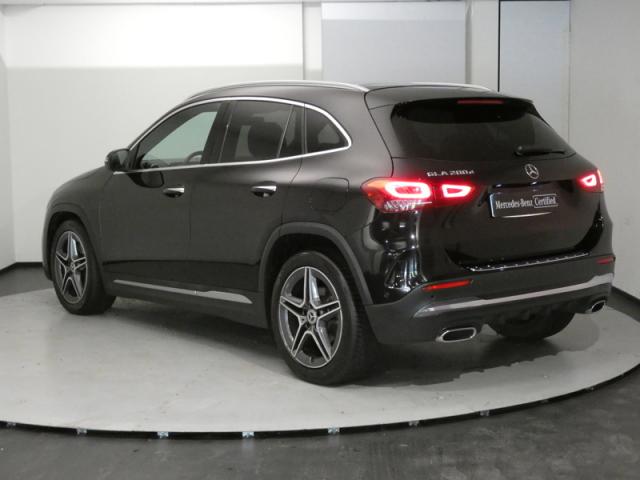 Mercedes Benz Gla image 5