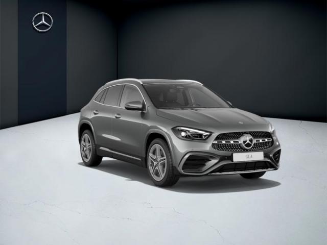 Mercedes Benz Gla image 2