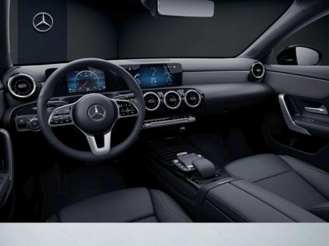 Mercedes Benz Cla image 9