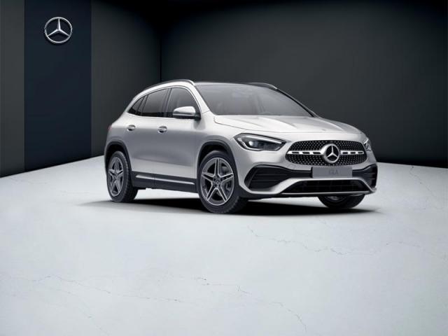 Mercedes Benz Gla image 8
