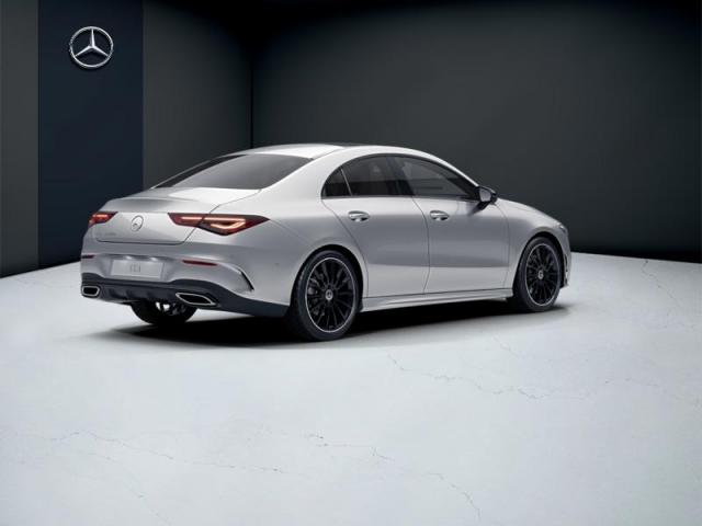 Mercedes Benz Cla image 3
