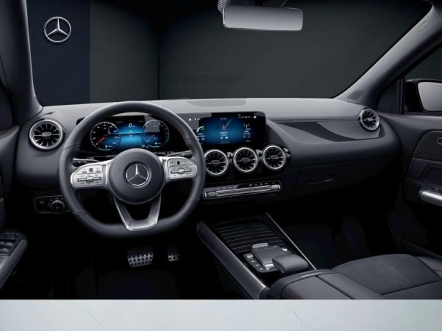 Mercedes Benz Gla image 8