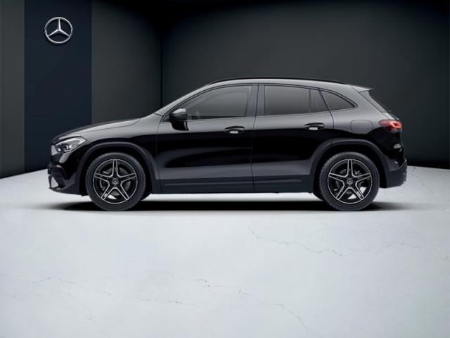 Mercedes Benz Gla image 9