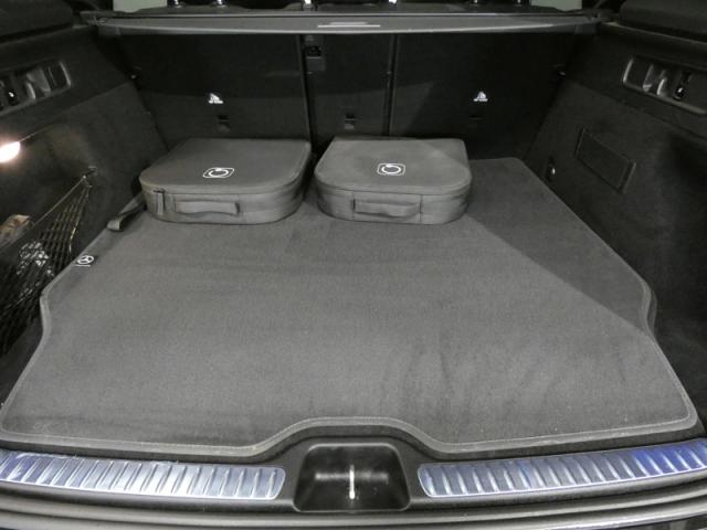 Mercedes Benz Glc image 2