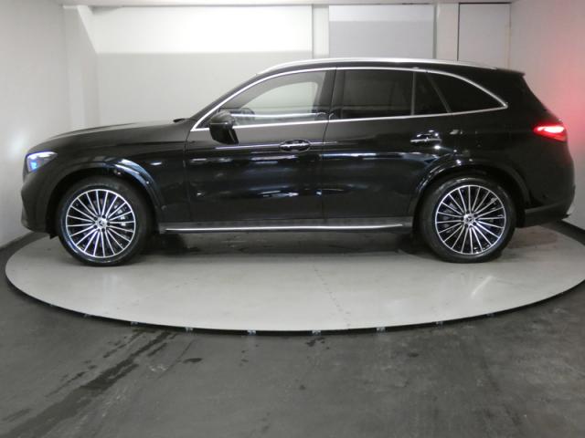 Mercedes Benz Glc image 5