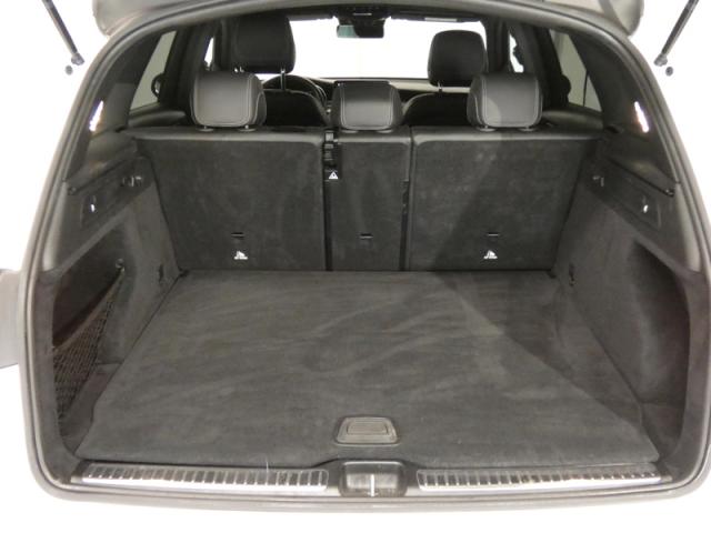 Mercedes Benz Glc image 8