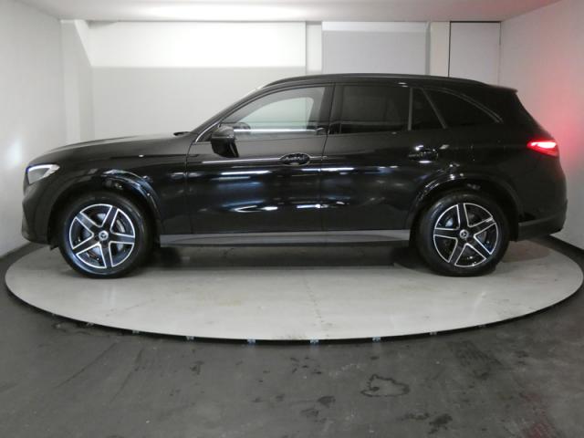 Mercedes Benz Glc image 6