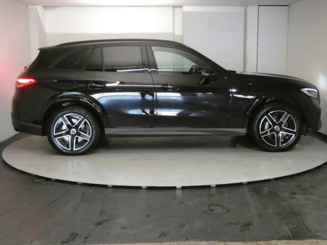 Mercedes Benz Glc image 3