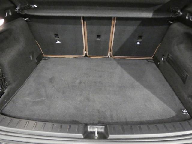 Mercedes Benz Gla image 4