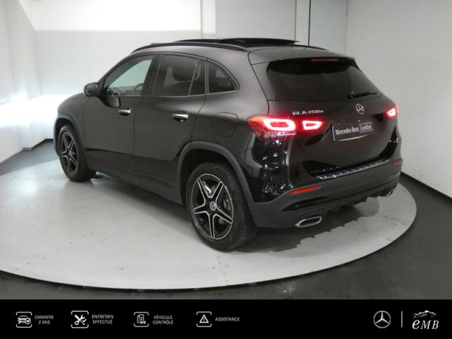 Mercedes Benz Gla image 6