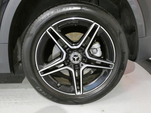Mercedes Benz Gla image 8
