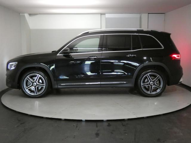 Mercedes Benz Glb image 5