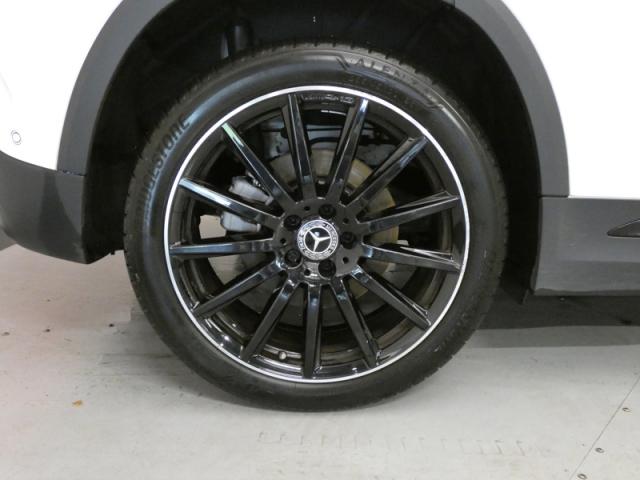 Mercedes Benz Gla image 6