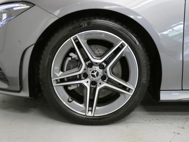 Mercedes Benz Cla image 8