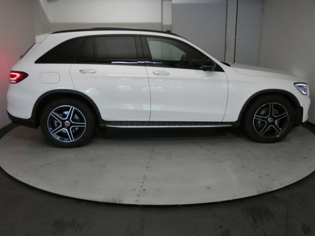 Mercedes Benz Glc image 2
