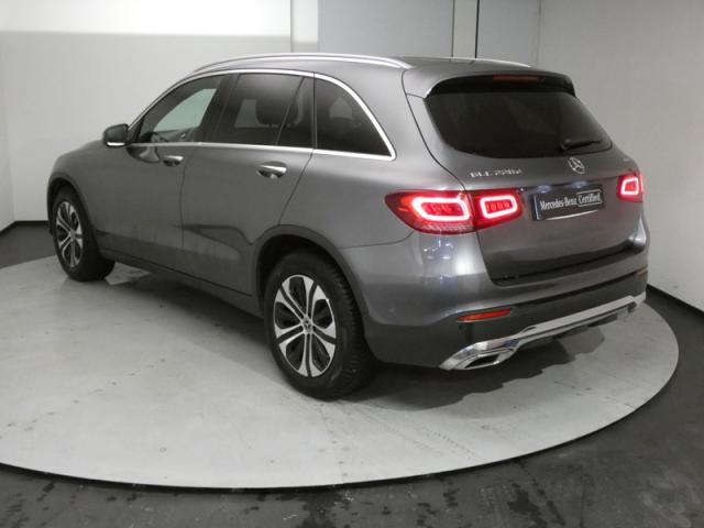 Mercedes Benz Glc image 8