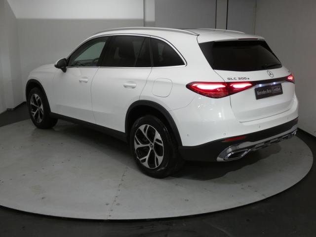 Mercedes Benz Glc image 7