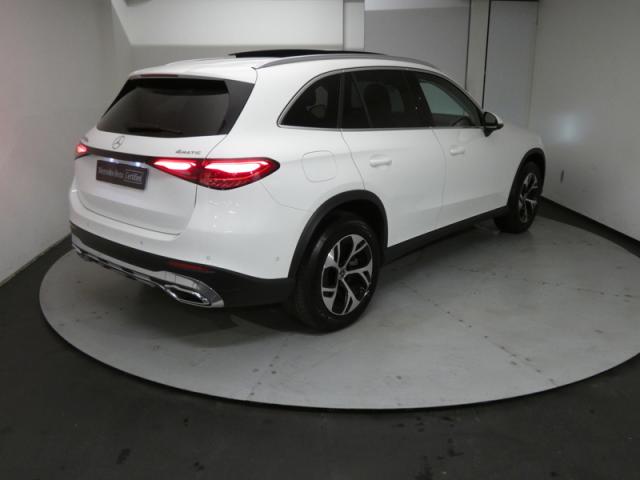 Mercedes Benz Glc image 8