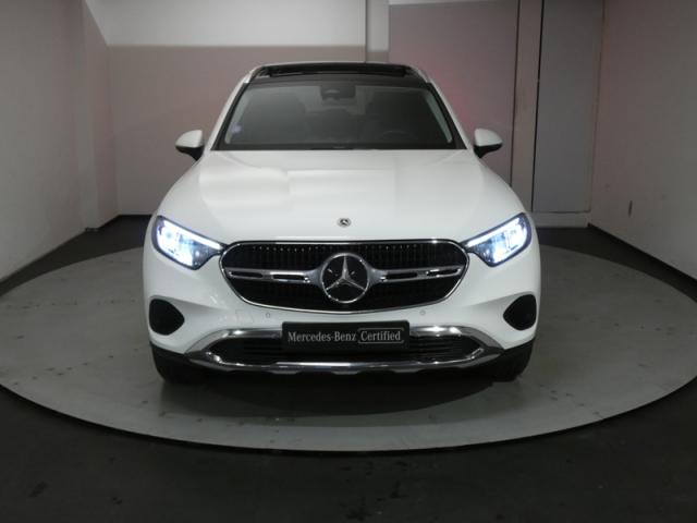Mercedes Benz Glc image 9