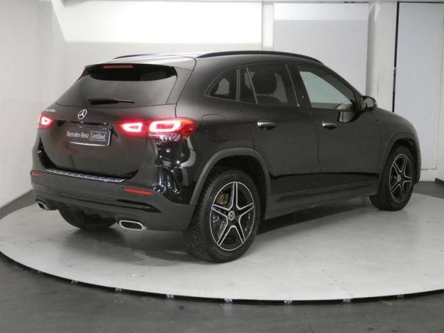 Mercedes Benz Gla image 7