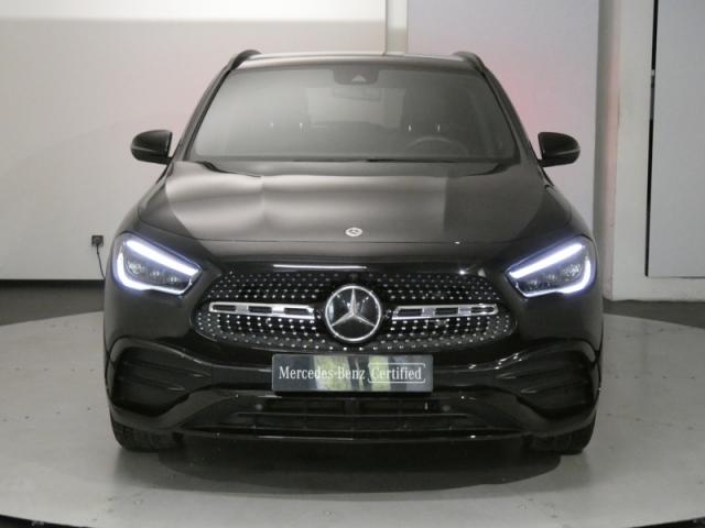 Mercedes Benz Gla image 9