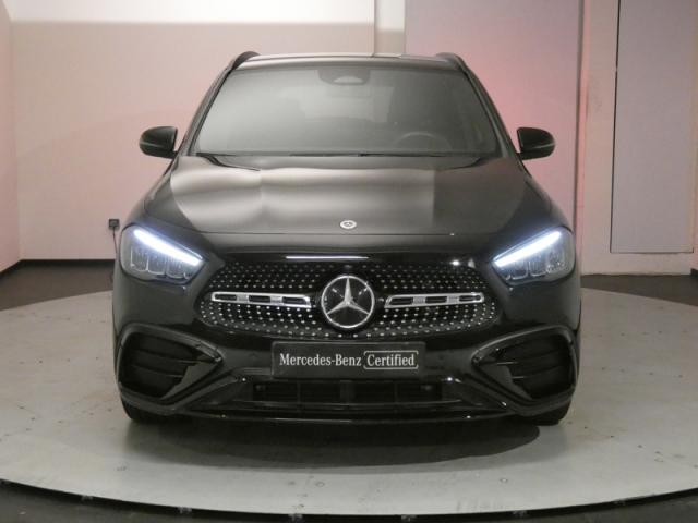Mercedes Benz Gla image 2