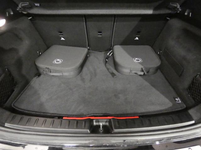 Mercedes Benz Gla image 5