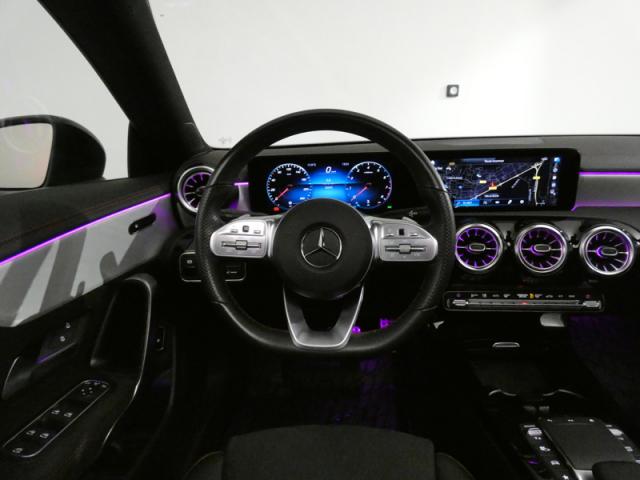 Mercedes Benz Cla image 8