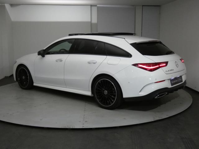 Mercedes Benz Cla Shooting Brake image 8