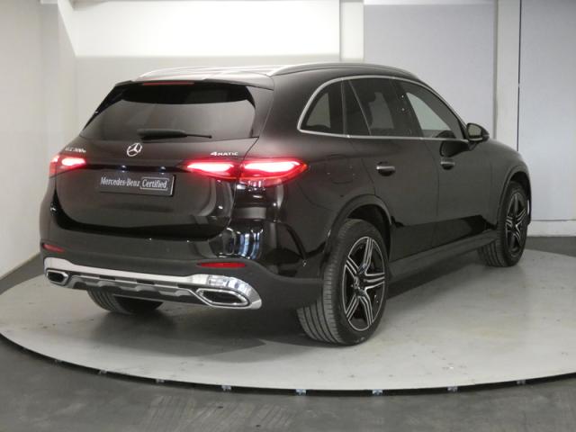 Mercedes Benz Glc image 9