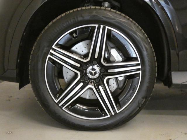 Mercedes Benz Glc image 3