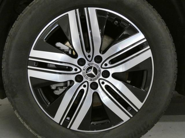 Mercedes Benz Eqb image 1