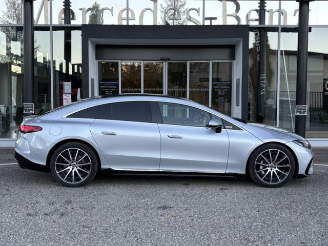 Mercedes Benz Eqs image 1