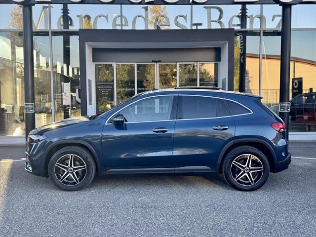 Mercedes Benz Eqa image 7