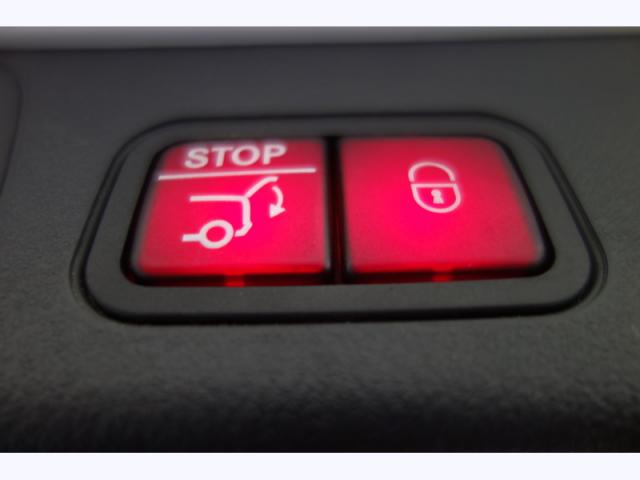 Mercedes Benz Eqb image 2