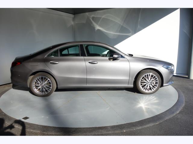 Mercedes Benz Cla image 3