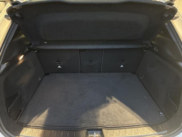 Mercedes Benz Gla image 7