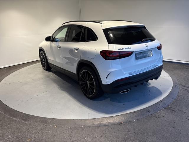 Mercedes Benz Gla image 2