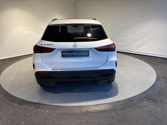 Mercedes Benz Gla image 1