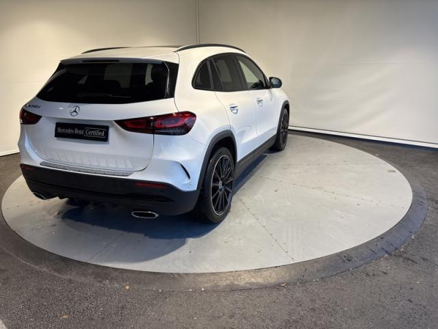 Mercedes Benz Gla image 9