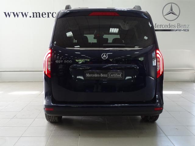 Mercedes Benz Eqt image 6